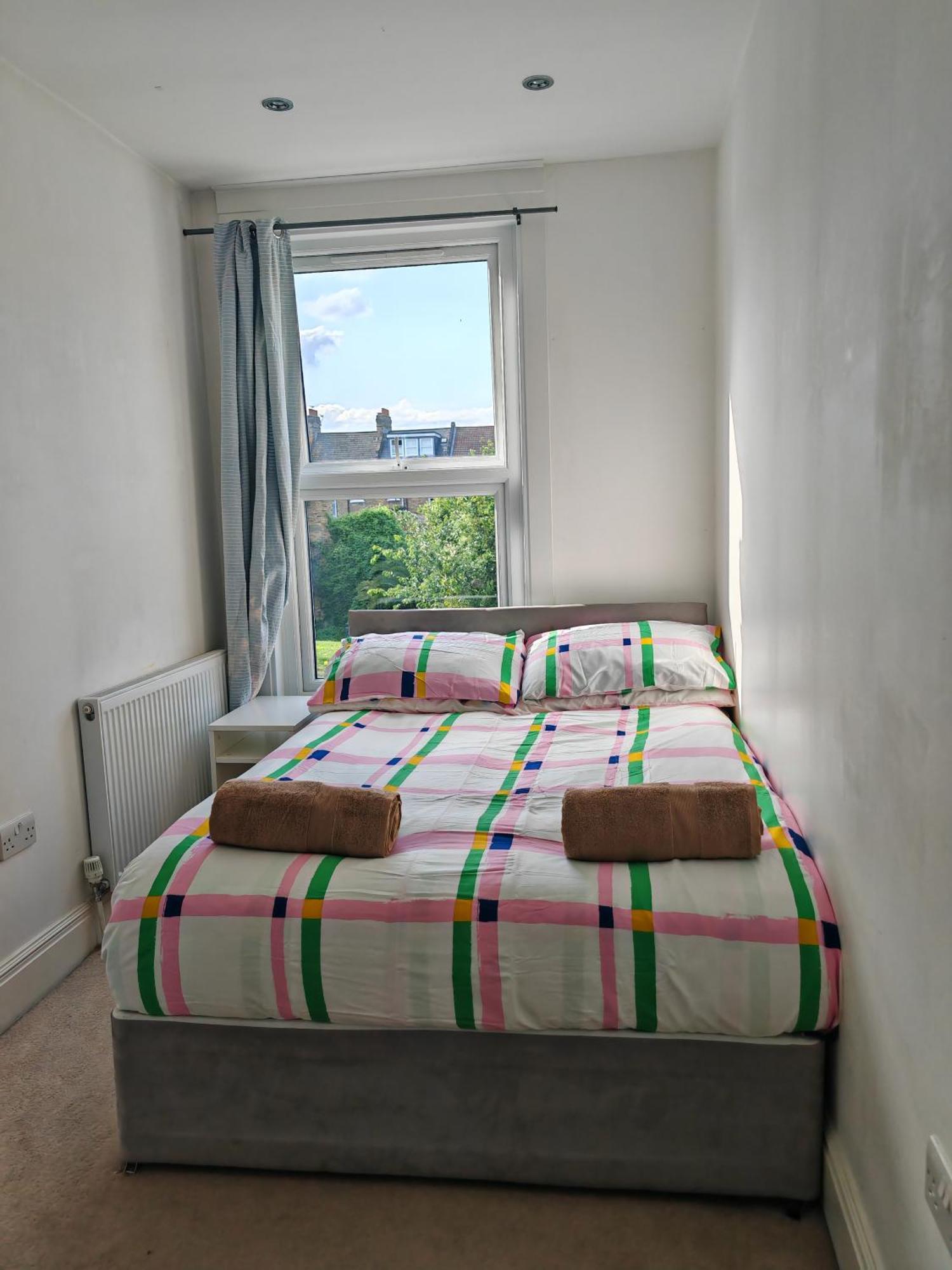 Appartamento Spacious 3 Bedroom In Londra